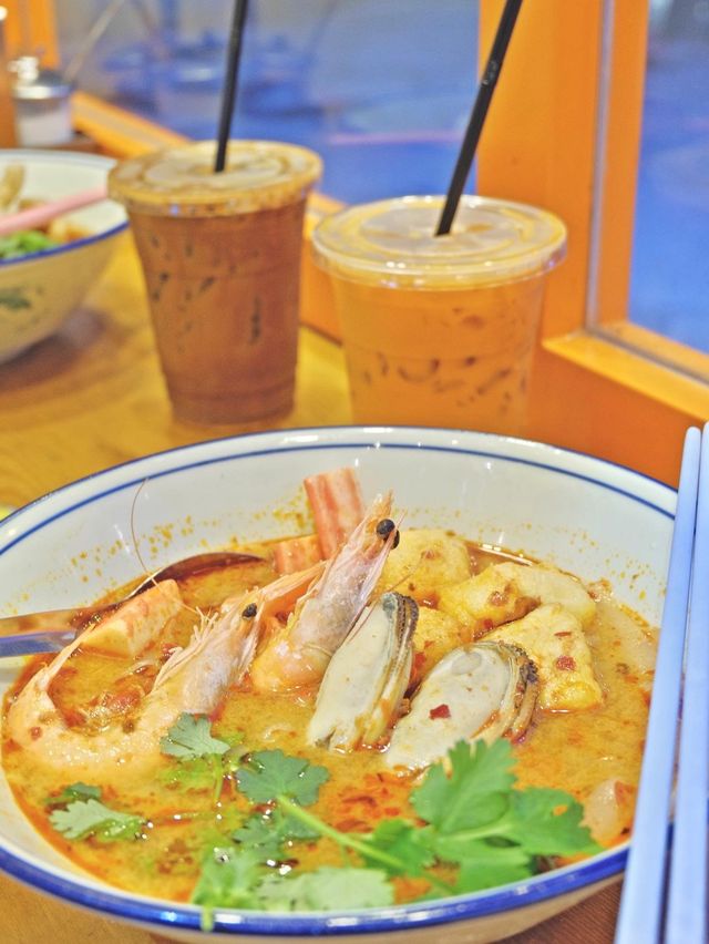 好吃的泰國船麵