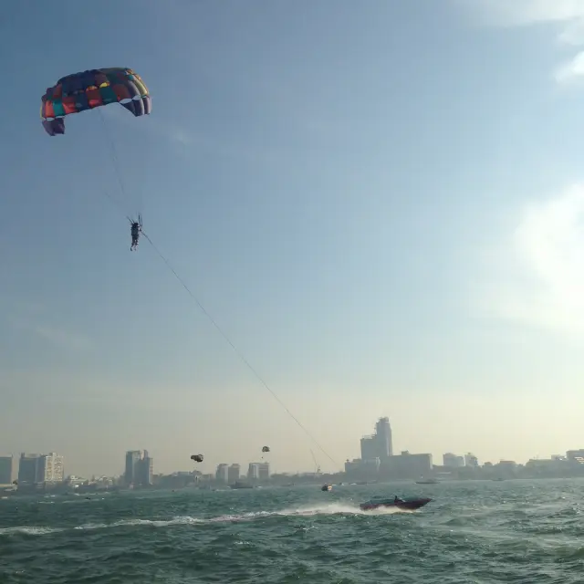 paragliding in Phuket 