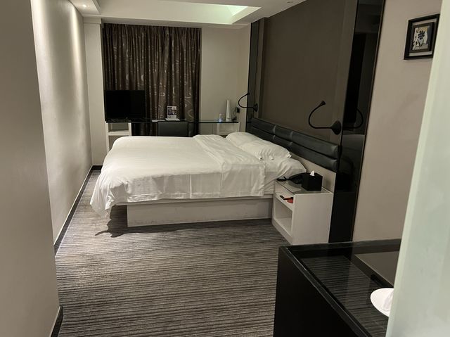 尖沙咀慶生驚喜🫣⛺️露營大堂特色擺設 