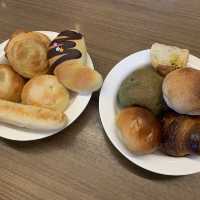 "沖繩任食麵包店介紹の 1"