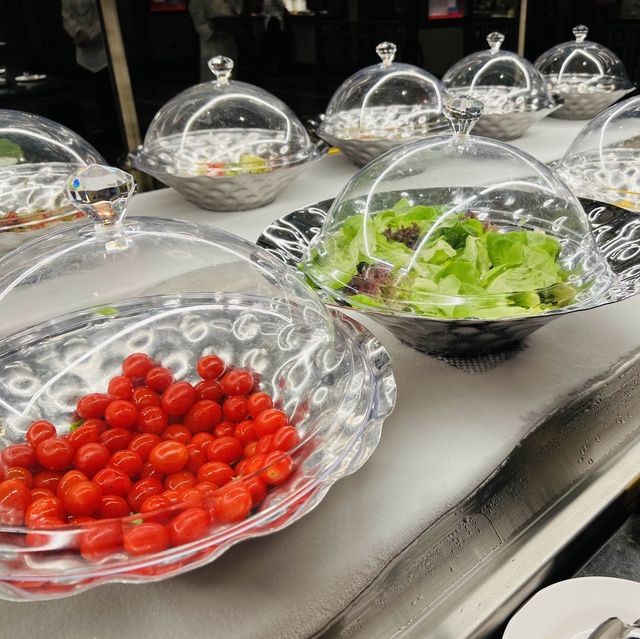 香港迪士尼樂園 《大冒險家餐廳》