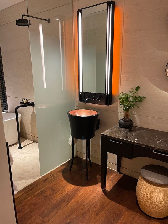 The RuMa Hotel and Residences 💎✨