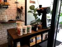 Omnia Cafe and Roastery