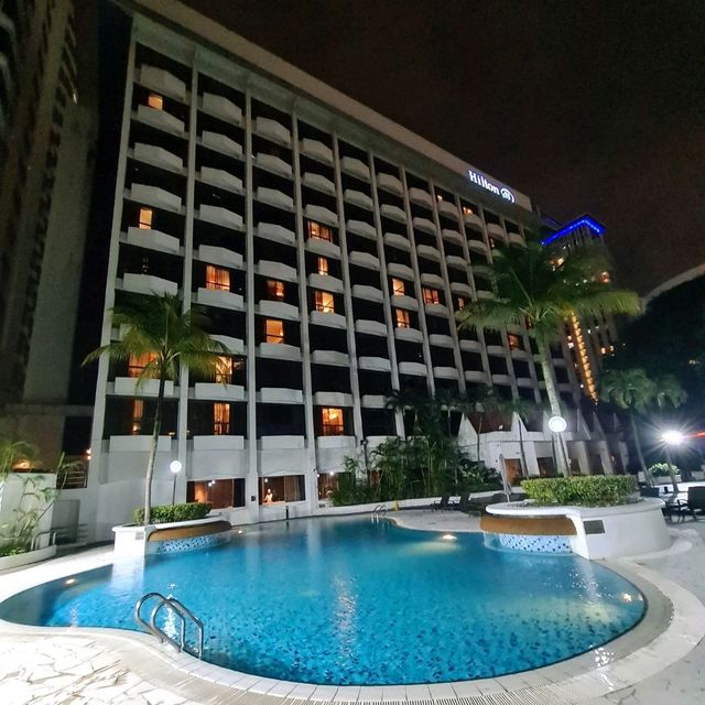 HILTON PETALING JAYA หรูหราท่ามกลางมนต์ขลัง