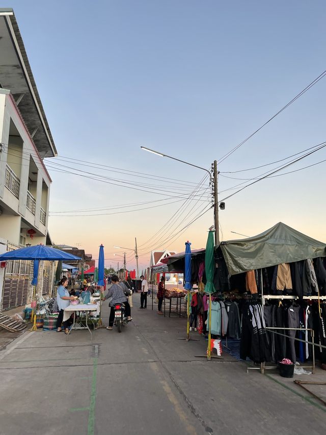 Thai-Lao local market and walking street 