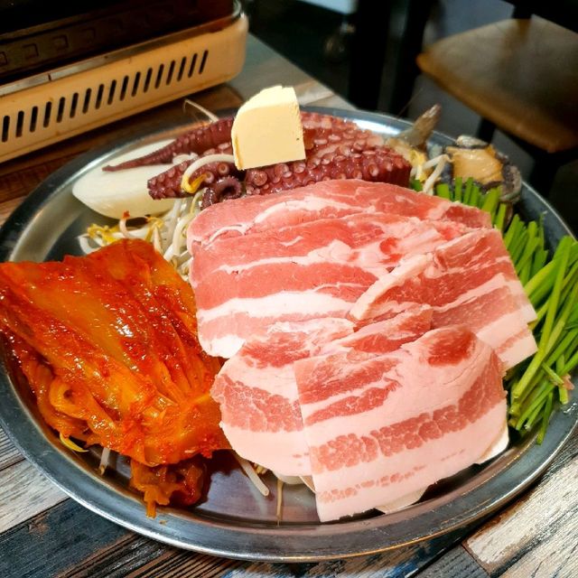 여수 해물삼합!