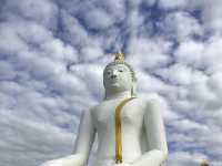 Wat Phai Rong Wua at Suphan Buri