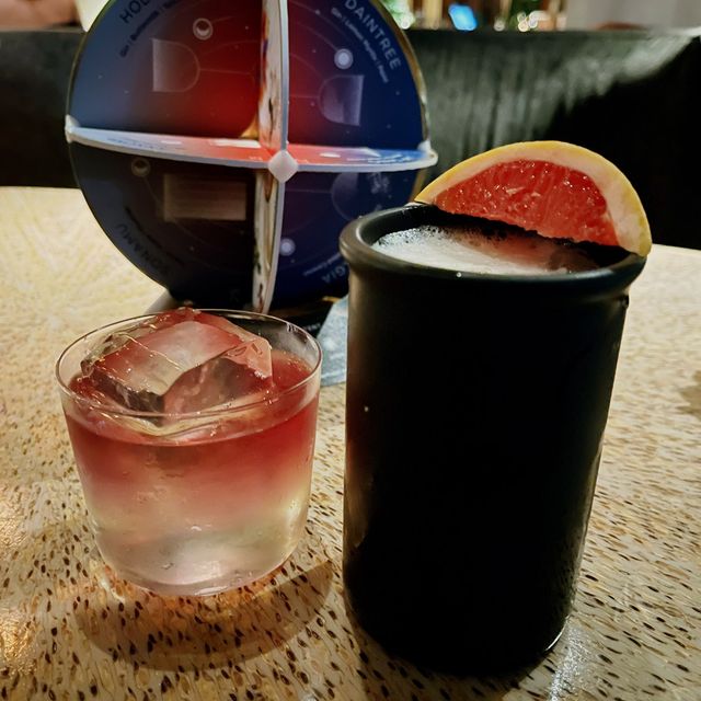MO BAR - just elegant! 
