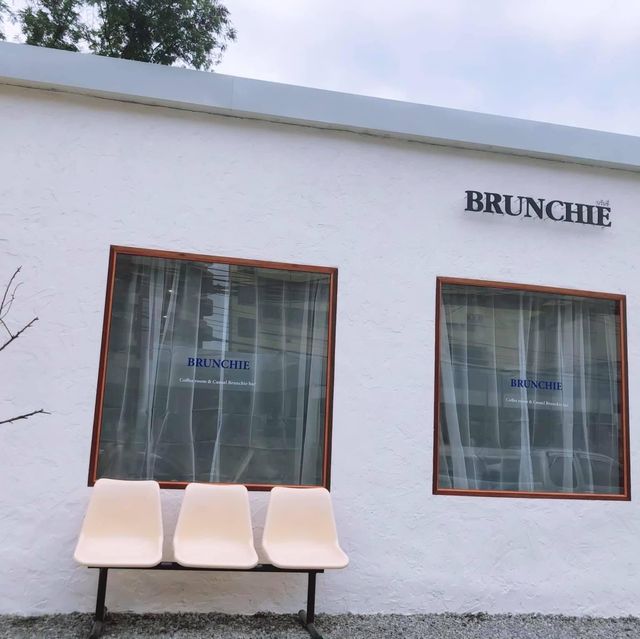 BRUNCHIE