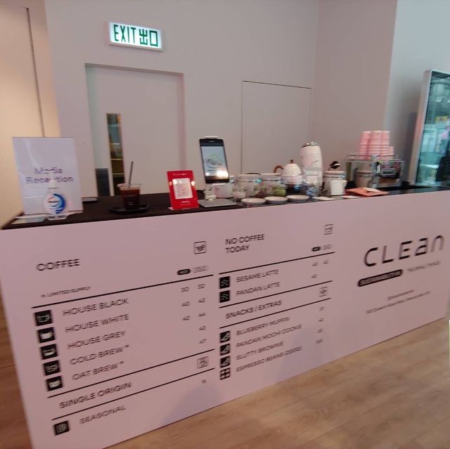 中環限定拯救地球時裝展售店