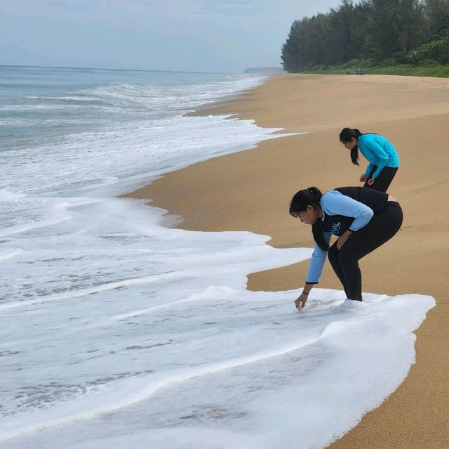 โรงแรม​สุดหรูริมหาดไม้ขาว