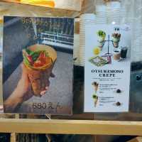 SLOW JET COFFEE IN THE ZOO

テラス席にも動物が！