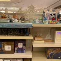 迪士尼買手信必到皇庭禮品店