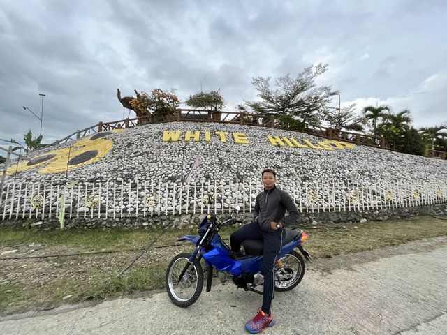 White Hills View Park