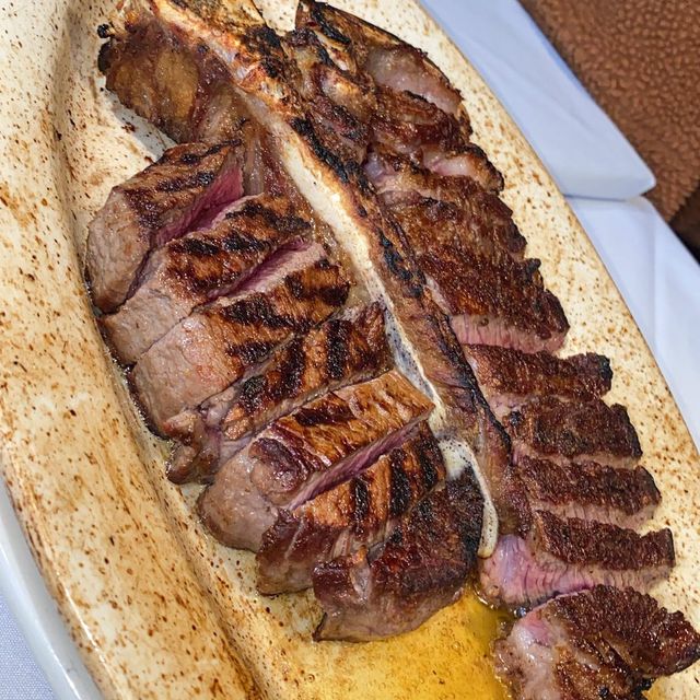 New York City: Tastiest Steak! 🥩😋