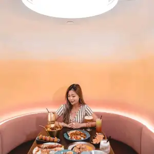 Beautiful Modern Taiwanese Restaurant