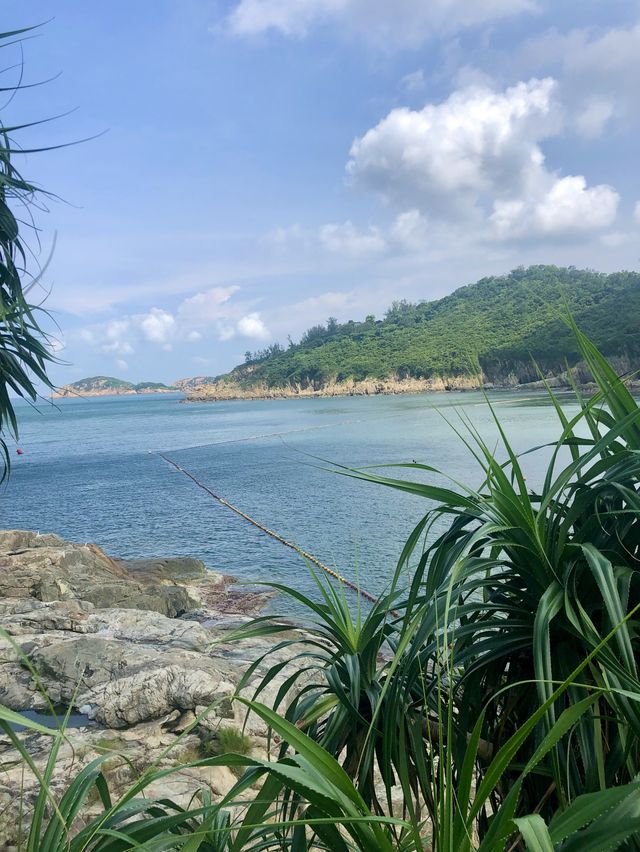 Big Wave Bay Beach - Hong Kong