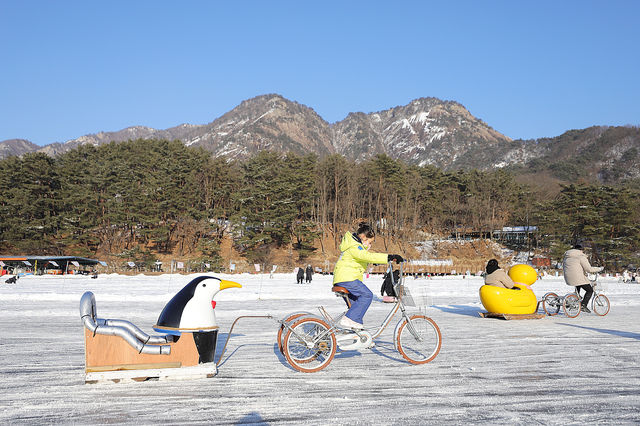 포천 산정호수 얼음썰매장 오리썰매타러가자