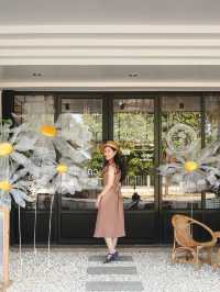Matou Hostel & Cafe