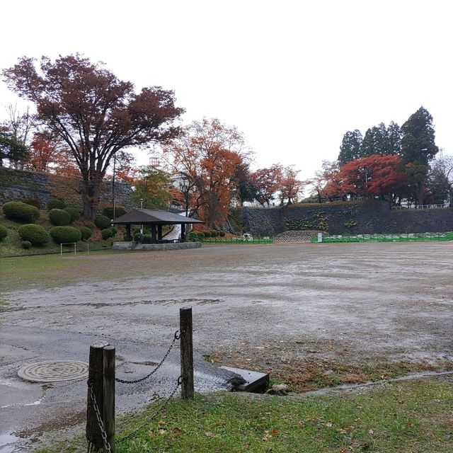岩手県！盛岡城跡公園で紅葉狩り