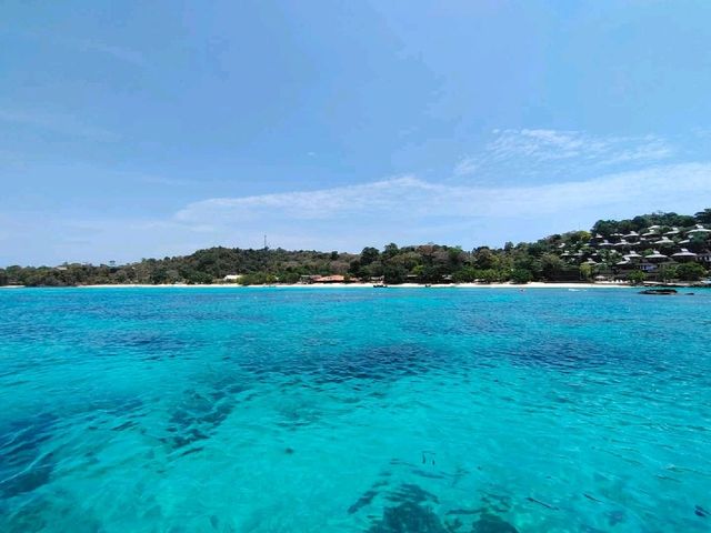SAii PhiPhi IslandVillage ฟิลลิ่งอยู่บนเกาะส่วนตัว SAii PhiPhi IslandVillage ฟิลลิ่งอยู่บนเกาะส่วนตัว
