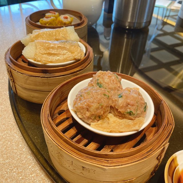 東涌六小館