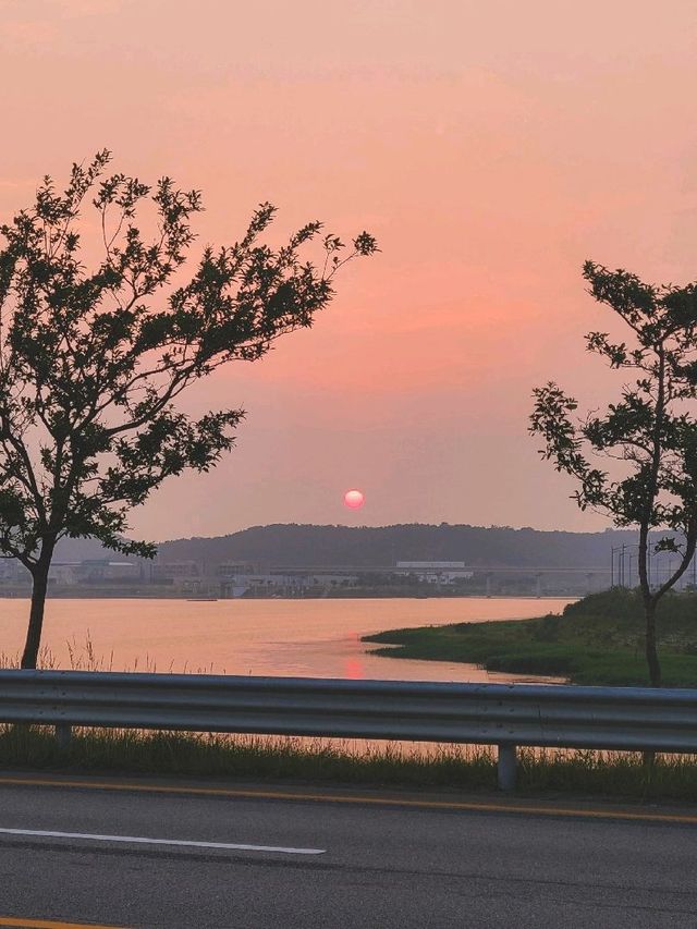 인천 영종도, 영종해안남로