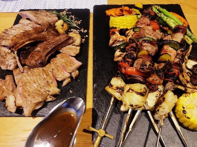 เป็นทั้งที่พักและร้านอาหาร เป็นทุกอย่างให้เธอแล้ว