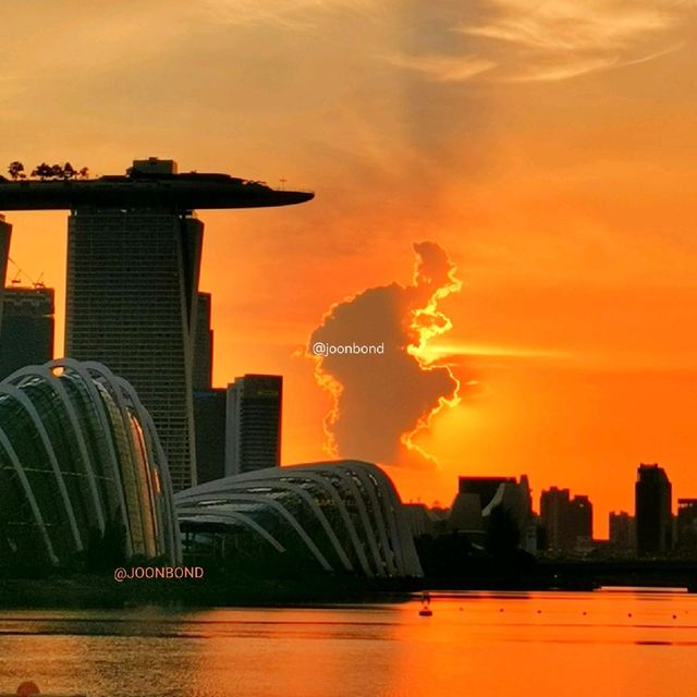 Singapore Best Sunset 