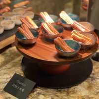Dinner buffet at one of my fave HK hotels 