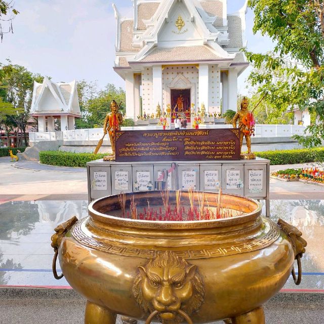 ศาลพันท้ายนรสิงห์ 