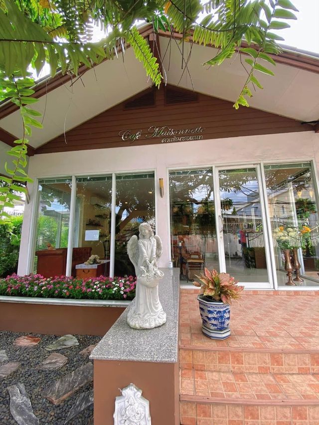  Cafe' maisonnette คาเฟ่เมซอแนท