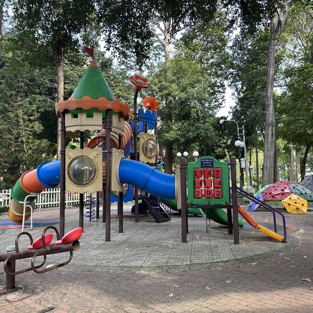 City Park near to Ben Thanh Market