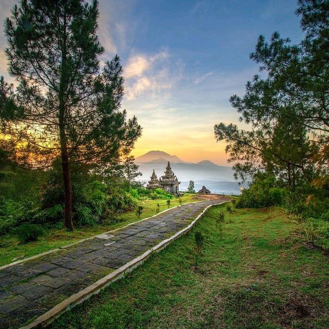 GEDONG SONGO TEMPLE, SEMARANG