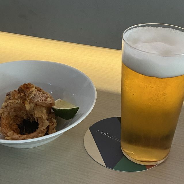 호캉스엔 해피아워! 안다즈는 버블앤바이츠🥂