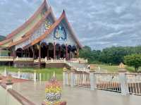 วัดป่าห้วยลาด 
