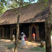 พิพิธภัณฑ์บ้านดำ เชียงราย