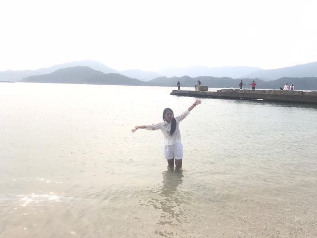 Accessible and beautiful beach, Sharp Island. 
