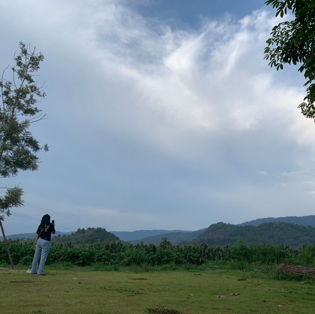 ลานกางเต็นท์ แก่งลานรัก 🏕