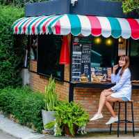 ร้านอาหารริมลำธาร  แม่ลาย เชียงใหม่