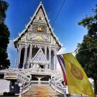 โบสถ์เซรามิกสีน้ำเงิน 