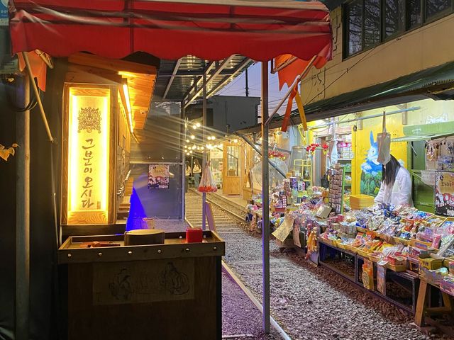 다양한 볼거리 레트로 감성 경암동 철길마을 🛤️