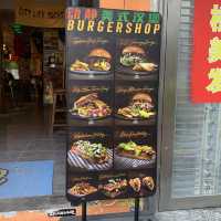 Juicy American Burgers in Houhai ,Sanya