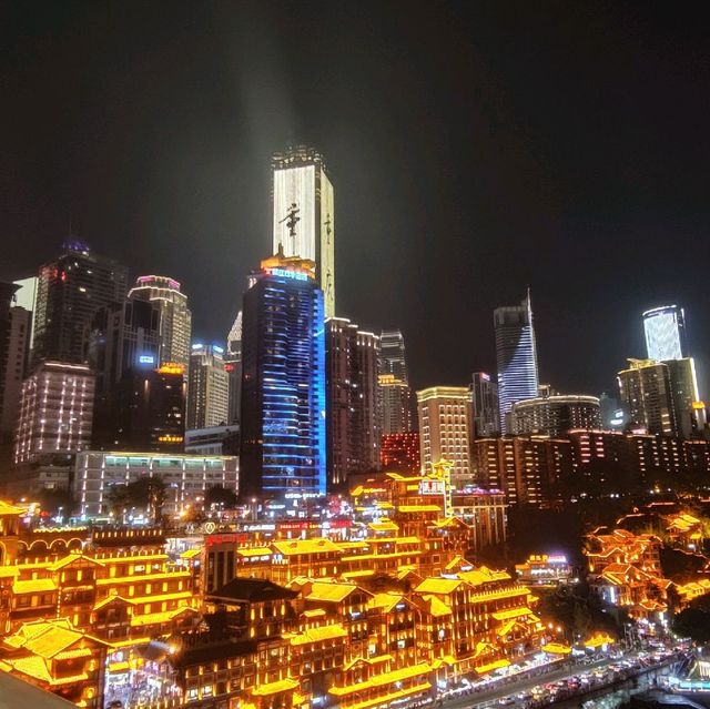 Hongya Cave in Chongqing