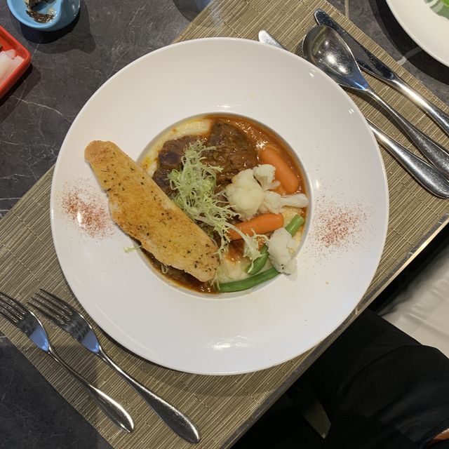 主食不錯半自助午餐｜悅品酒店