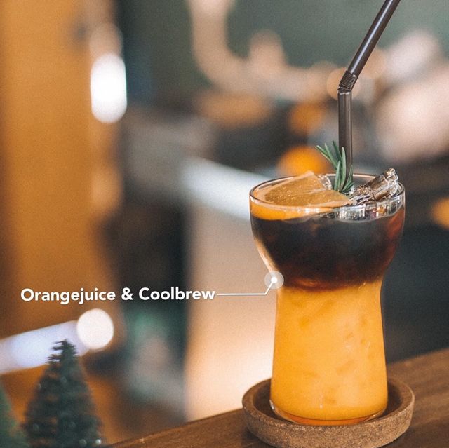 คาเฟ่ The little cottage