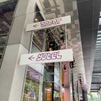 Robo-cation Yotel Singapore 
