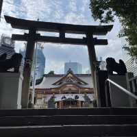 【東京都】東京タワーのお膝元にある西久保八幡神社