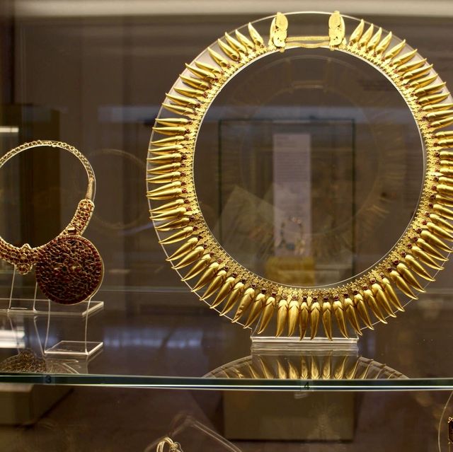 Visiting Islamic Art museum 