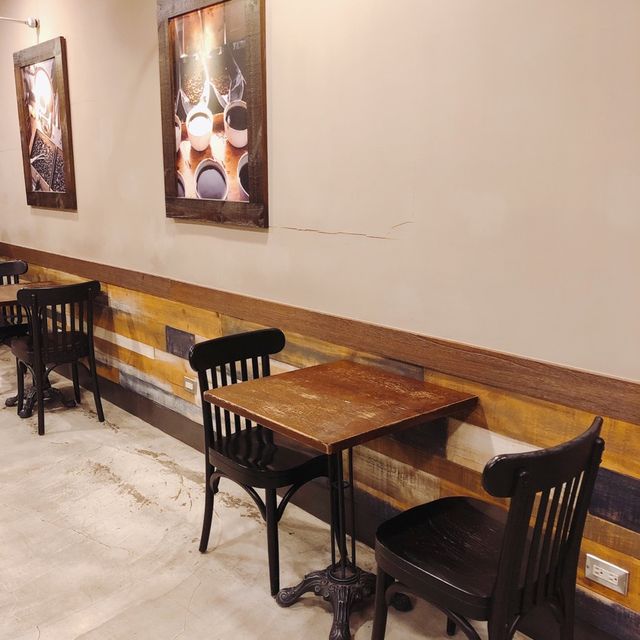 大又舒適✅☕️🫖STARBUCKS 星巴克 (台北圓環門市)